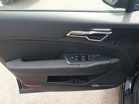 New 2026 Kia Sportage SX image 25