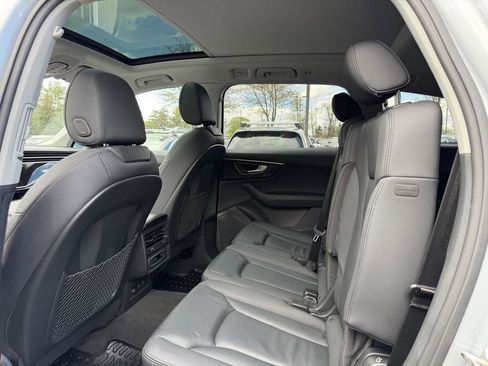 Used 2023 Audi Q7 2.0T Premium Plus w/ Convenience Package AWD/4WD image 27