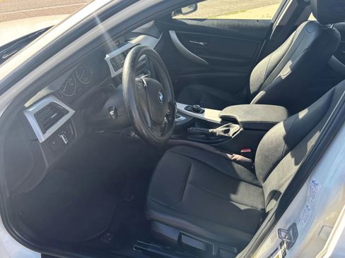 Used 2014 BMW 320i Sedan image 7