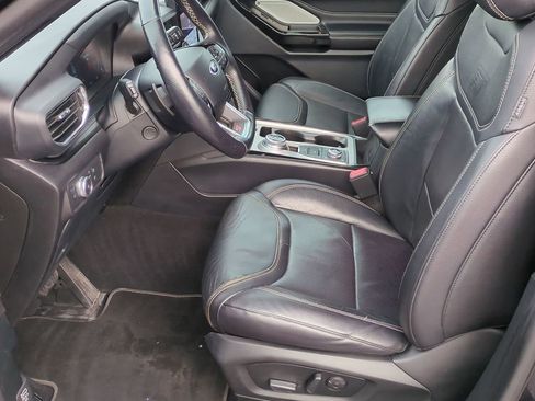 Used 2021 Ford Explorer ST w/ Premium Technology Package image 17