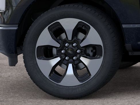 New 2025 Ford F150 Lightning Platinum AWD/4WD image 37