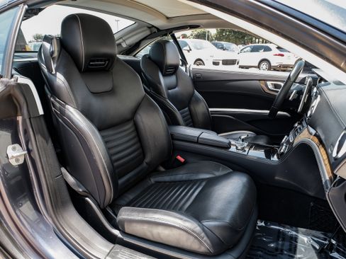 Used 2015 Mercedes-Benz SL 400 w/ Premium I Package image 26