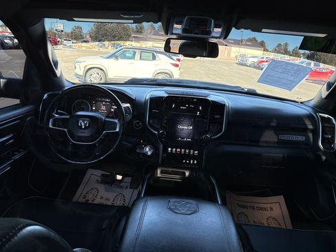 Used 2020 RAM 1500 Laramie image 17