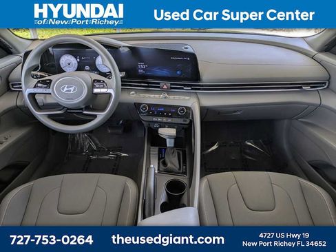 Certified 2024 Hyundai Elantra SEL FWD image 15