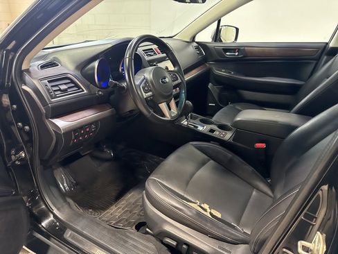 Used 2017 Subaru Outback 2.5i Limited image 27