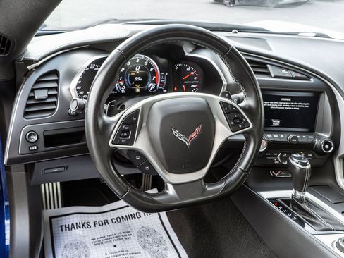 Used 2018 Chevrolet Corvette Stingray Coupe w/ Battery Protection Package image 9