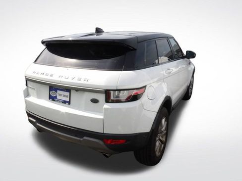 Used 2018 Land Rover Range Rover Evoque SE AWD/4WD image 13