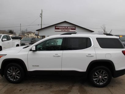 Used 2017 GMC Acadia SLT