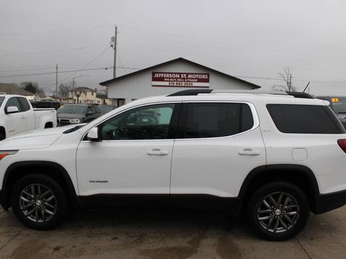 Used 2017 GMC Acadia SLT image 1