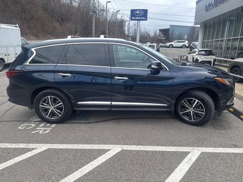 Used 2019 INFINITI QX60 Luxe w/ Essential Package image 8