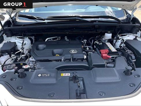 Used 2025 Lexus NX 250 FWD w/ Towing Package (2000 Lbs) image 30