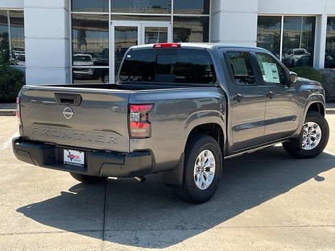 New 2026 Nissan Frontier S image 5