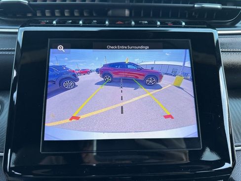 Used 2023 Jeep Grand Cherokee L Altitude image 44