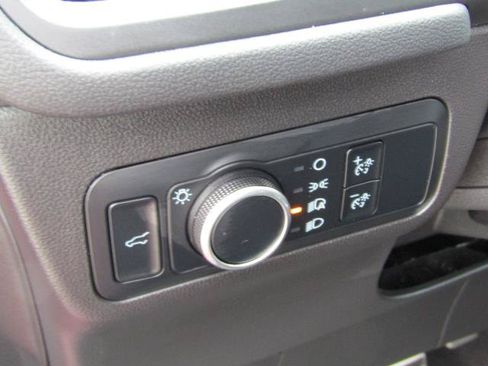 Used 2024 Ford Escape ST-Line w/ Tech Pack #1 AWD/4WD image 16