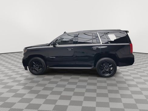 Used 2017 Chevrolet Tahoe LT w/ LT Midnight Edition AWD/4WD image 40