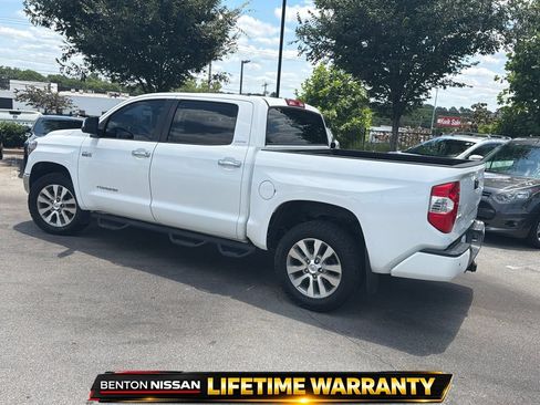 Used 2017 Toyota Tundra Limited w/ Limited Premium Package AWD/4WD image 7