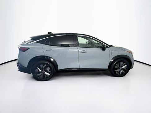 Used 2023 Nissan Ariya FWD image 10