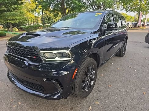 Used 2025 Dodge Durango GT AWD/4WD image 4