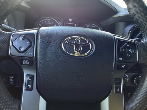 Certified 2023 Toyota Tacoma TRD Off-Road w/ Technology Package AWD/4WD image 16