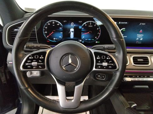 Used 2022 Mercedes-Benz GLS 450 4MATIC image 12