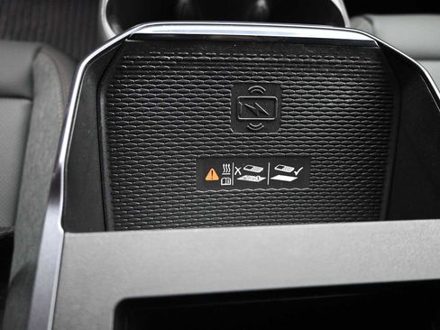 New 2026 GMC Terrain AT4 w/ Convenience Package III image 19