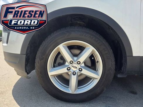 Used 2018 Ford Explorer 4WD image 8