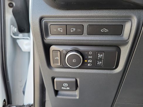 Used 2022 Ford F150 XLT w/ Equipment Group 302A High image 16