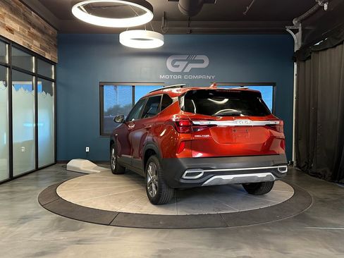 Used 2022 Kia Seltos S AWD/4WD image 5
