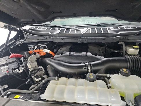 Used 2022 Ford F150 Lariat w/ Equipment Group 502A High AWD/4WD image 29
