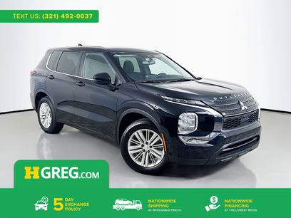 Used 2023 Mitsubishi Outlander ES