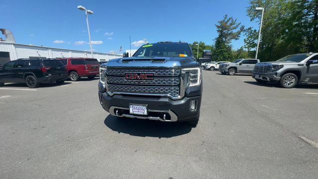 Certified 2021 GMC Sierra 2500 Denali w/ Denali Ultimate Package AWD/4WD image 3