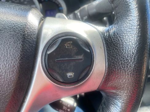 Used 2012 Toyota Camry SE image 14