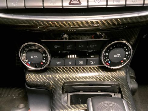 Used 2018 Mercedes-Benz G 63 AMG 4MATIC image 33