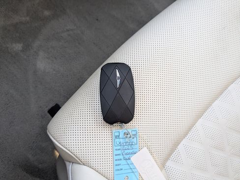 Used 2023 Genesis GV60 Performance image 36