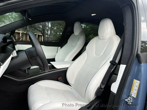 Used 2026 Tesla Model X Plaid AWD/4WD image 15