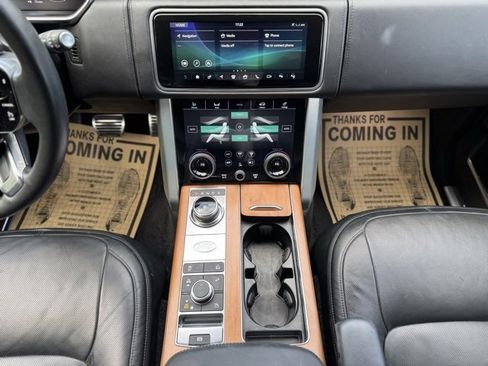 Used 2022 Land Rover Range Rover Autobiography image 30