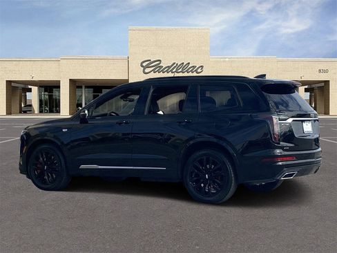 Certified 2022 Cadillac XT6 Sport w/ Platinum Package image 7