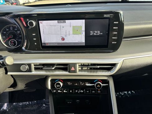 Used 2022 Kia K5 GT-Line w/ GT-Line FWD Premium Package image 17