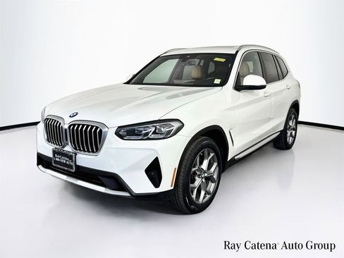 Used 2024 BMW X3 xDrive30i w/ Premium Package AWD/4WD image 3