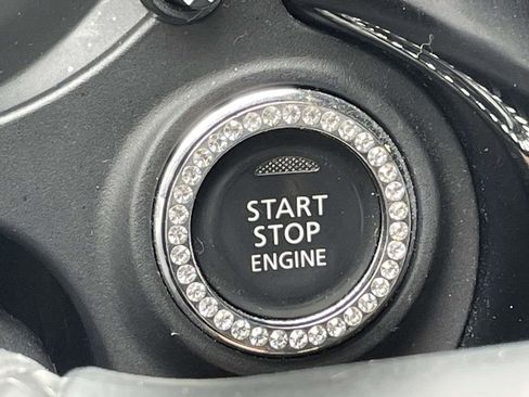 Used 2020 Mitsubishi Outlander SEL image 25