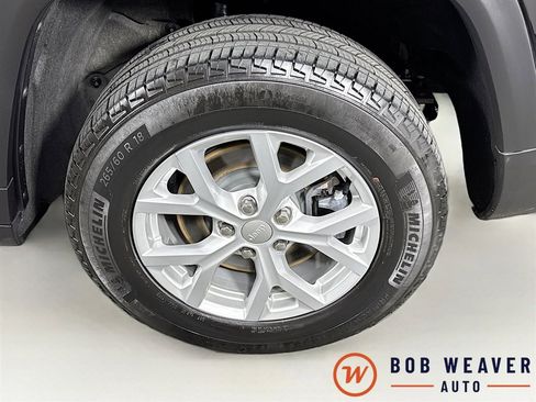 Used 2023 Jeep Grand Cherokee L Limited w/ Luxury Tech Group II image 32