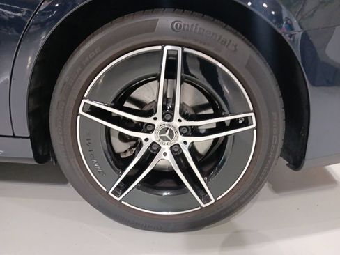 Used 2024 Mercedes-Benz E 350 4MATIC Sedan image 22