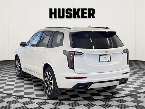 Certified 2022 Cadillac XT6 Sport image 5