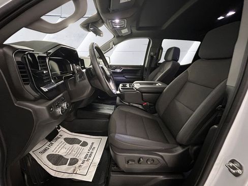 Used 2024 GMC Sierra 1500 Elevation image 7