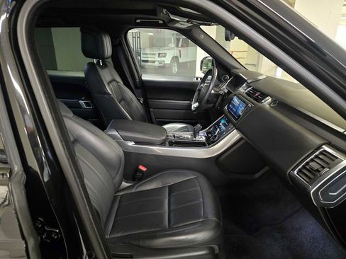 Used 2021 Land Rover Range Rover Sport SE image 12