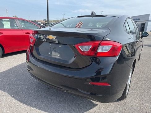 Used 2019 Chevrolet Cruze LS w/ LS Convenience Package image 10