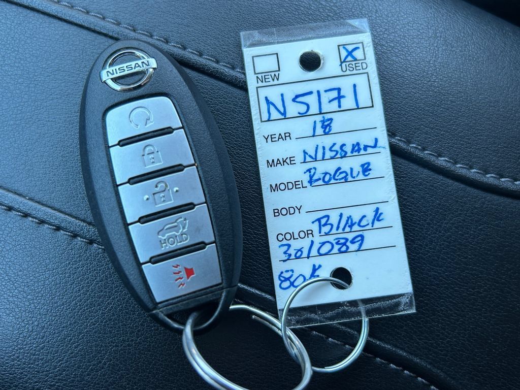 Used 2018 Nissan Rogue SV AWD/4WD image 76