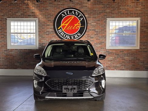 Used 2020 Ford Escape Titanium image 36