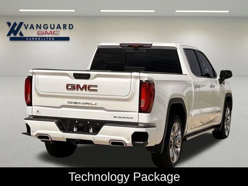 Used 2024 GMC Sierra 1500 Denali AWD/4WD image 3