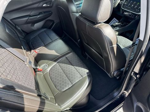 Used 2023 Chevrolet Bolt LT image 22